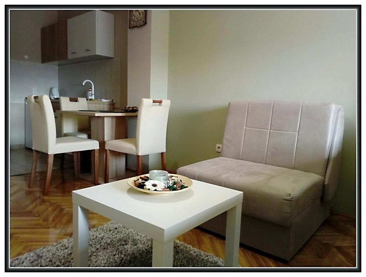 Apartment Libra Novi Sad Exterior foto